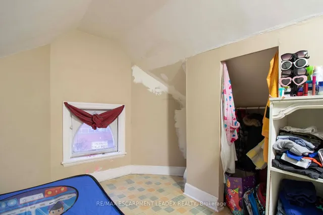 Additional image 35 of 417 King St