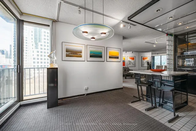 Additional image 11 of 33 Harbour Sq Unit 1008