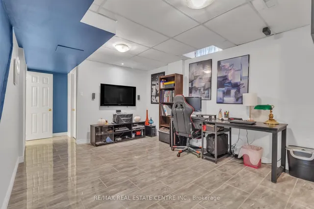 Additional image 31 of 79 Turtlecreek Blvd