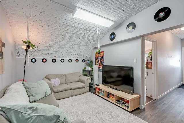 Additional image 15 of 50 Sanders Blvd