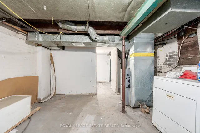 Additional image 22 of 876 Eastern Ave