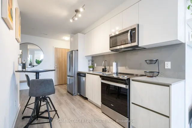 Additional image 7 of 3100 Keele St Unit 314