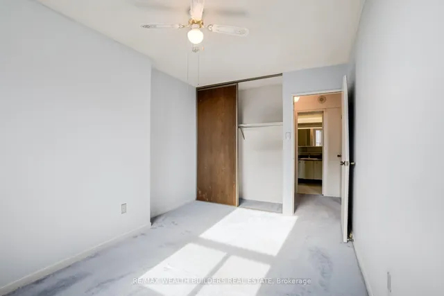 Additional image 23 of 65 Southport St Unit 810