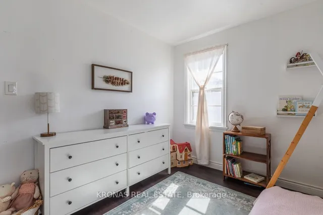 Additional image 18 of 31 Durham Rd