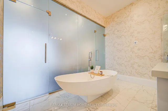 Additional image 24 of 29 Queens Quay Unit 1104