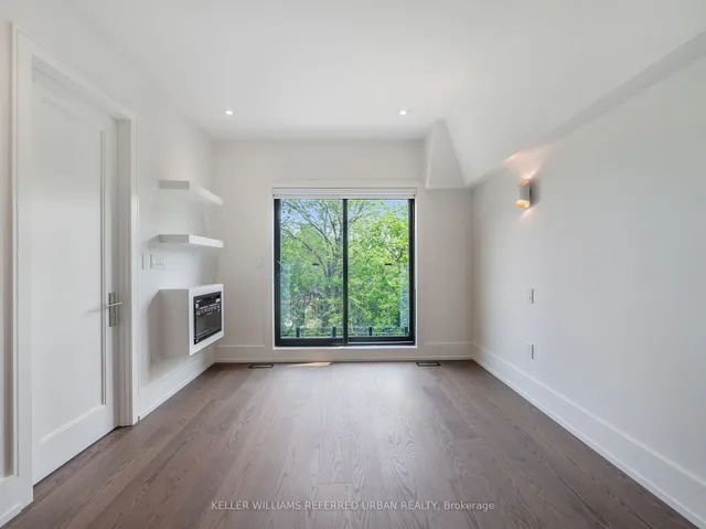 Additional image 30 of 327 Melrose St