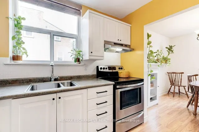 Additional image 16 of 23 Main St Unit 207