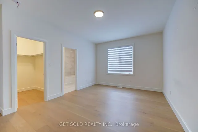 Additional image 40 of 166 Concession St