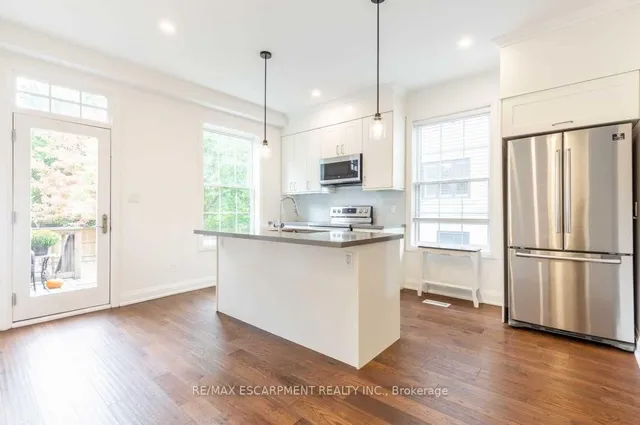 Additional image 34 of 924 Beach Blvd