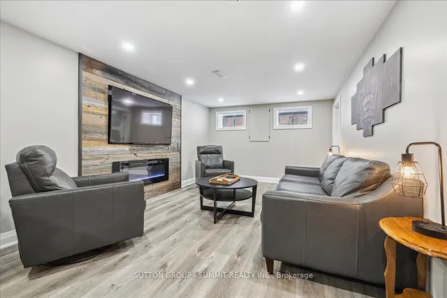 Additional image 29 of 182 Old Orchard Rd