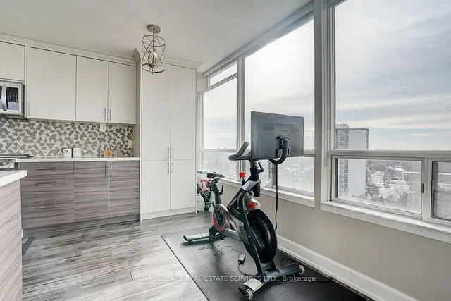 Additional image 21 of 1121 Steeles Ave Unit 1006
