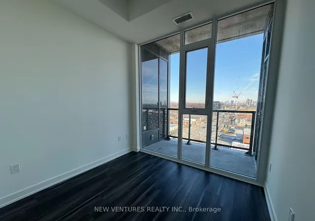 Additional image 3 of 859 The Queensway N/A Unit 821