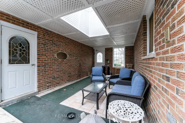 Additional image 38 of 67 Hornshill Dr