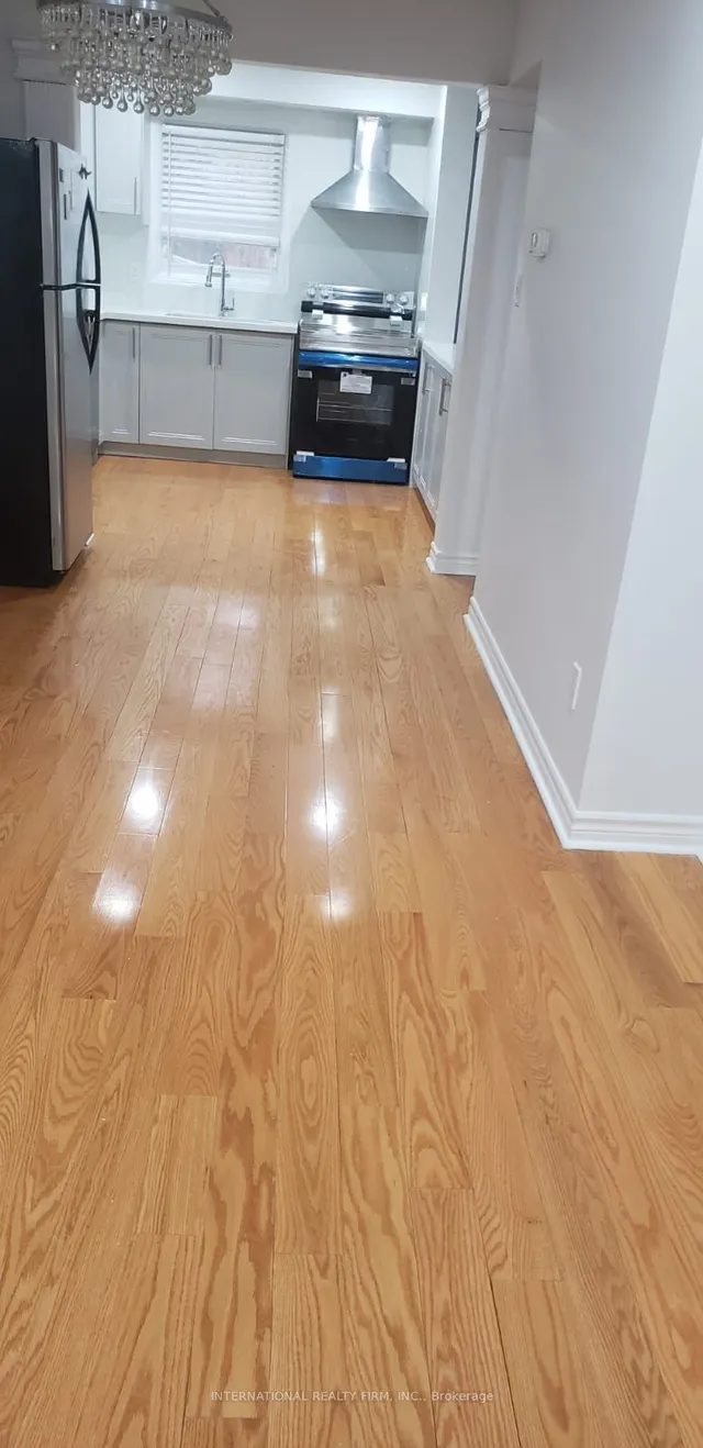 Additional image 32 of 27 Charcoal Dr