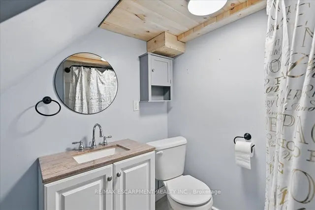 Additional image 30 of 433 East 38th St