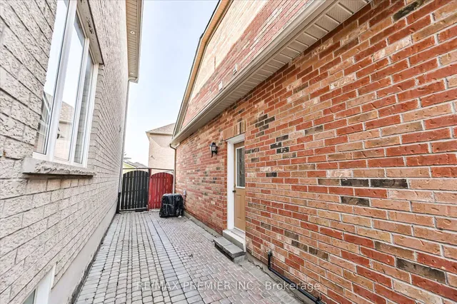 Additional image 18 of 10 Leparc Rd