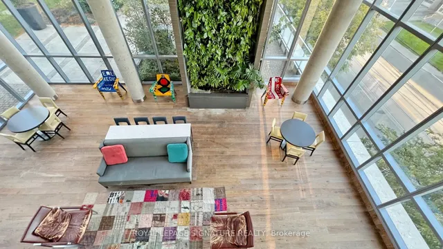 Additional image 31 of 25 Cole St Unit 1906