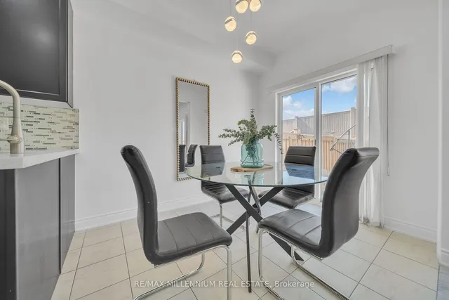 Additional image 16 of 86 Cookview Dr