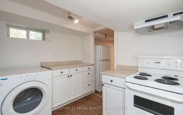 Additional image 33 of 112 Maplewood Ave