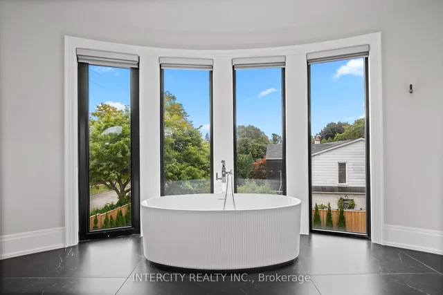 Additional image 24 of 1 Silvergrove Rd