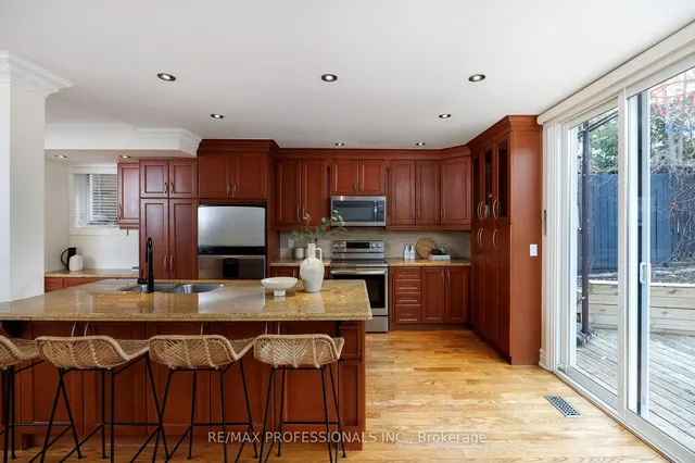 Additional image 10 of 103 Armadale Ave