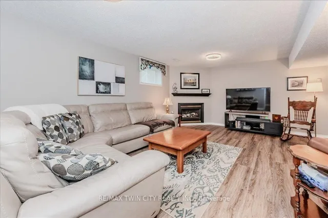 Additional image 17 of 18 Wrenwood Pl
