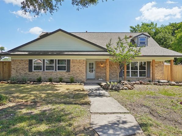 11451 Drummond Ct, Dallas, TX 75228