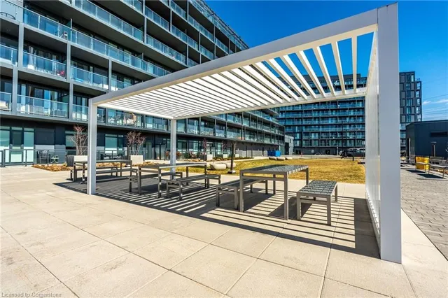 Additional image 27 of 3210 Dakota Common Unit A505