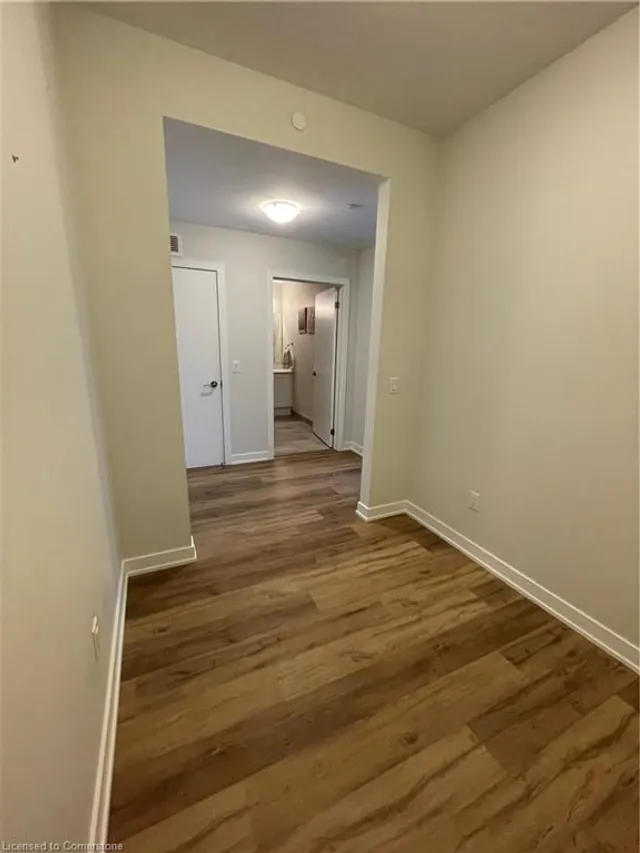 Additional image 13 of 600 North Service Rd Unit 214