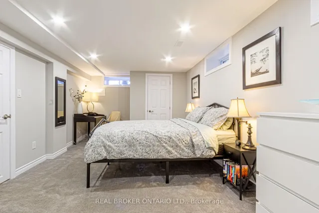 Additional image 34 of 15 Coachman Cres