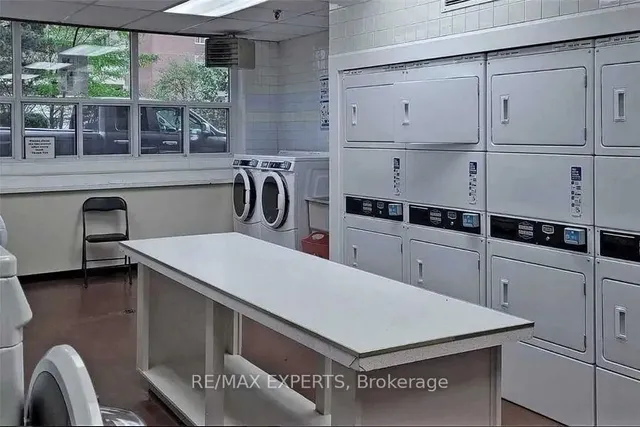 Additional image 16 of 1 Massey Sq Unit 2718