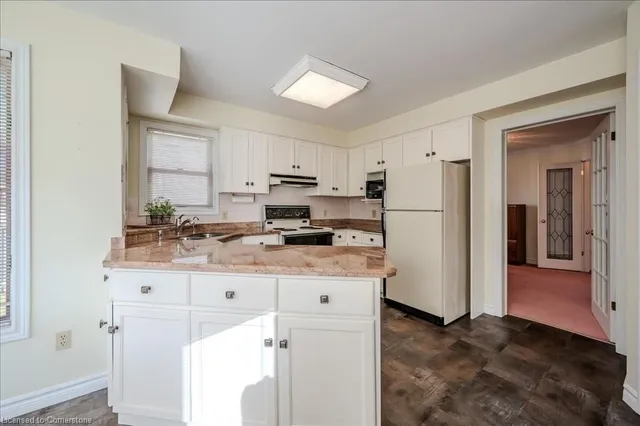 Additional image 16 of 53 Lynnvalley Cres