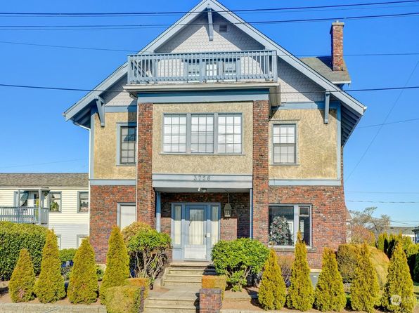 2515 Belvidere Avenue SW, Seattle, WA 98126