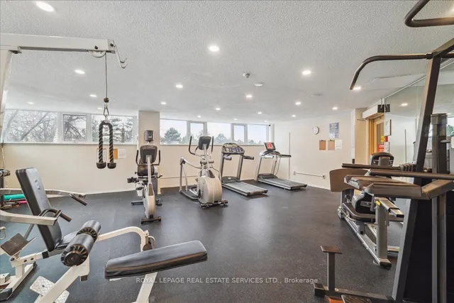 Additional image 25 of 20 Dean Park Rd Unit 214