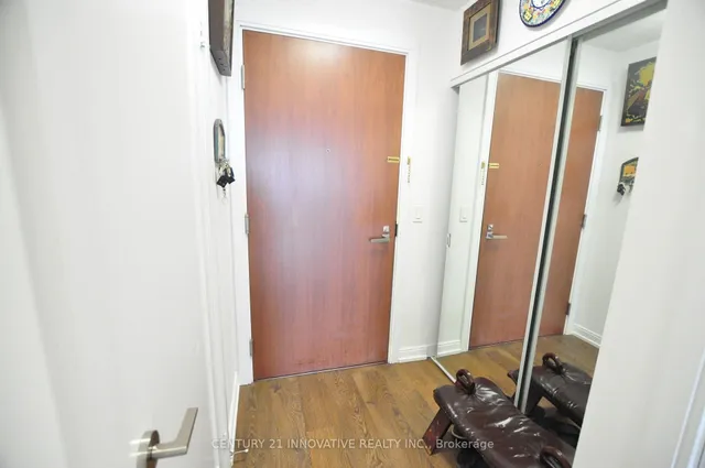 Additional image 16 of 275 Village Green Sq Unit 2616