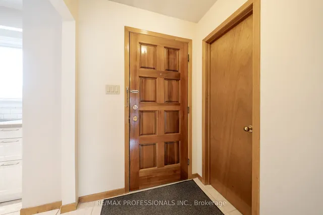 Additional image 3 of 580 Renforth Dr Unit 52