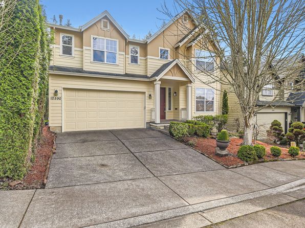 12590 NW Naomi Ln, Portland, OR 97229