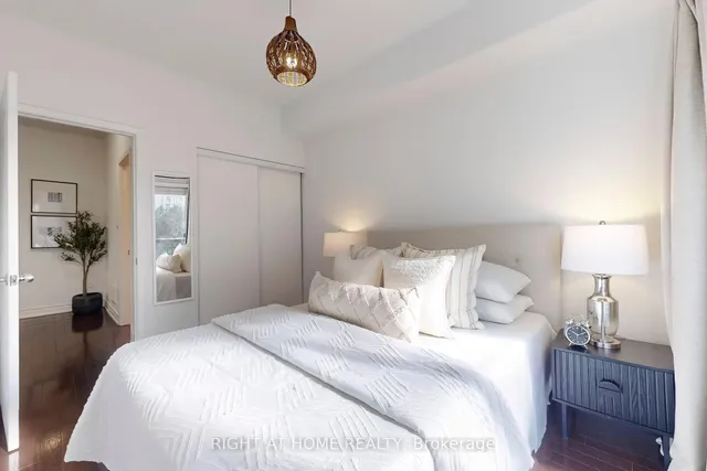 Additional image 19 of 15 Coneflower Cres Unit 234