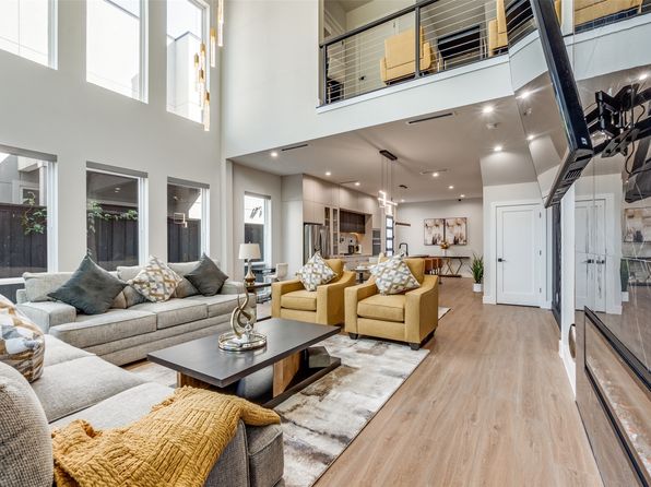 809 Bayonne St, Dallas, TX 75212