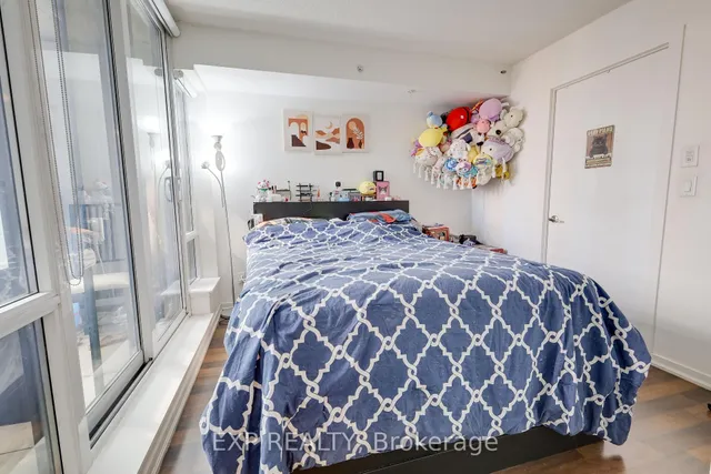 Additional image 8 of 20 Joe Shuster Way Unit 322