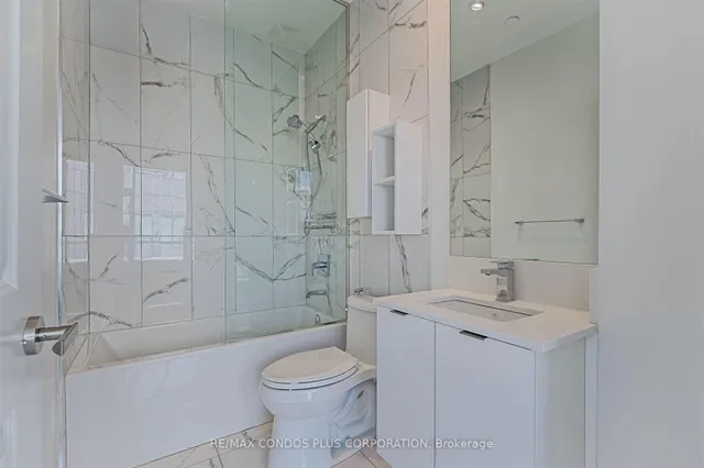 Additional image 10 of 195 Redpath Ave Unit Ph03