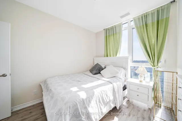 Additional image 22 of 1328 Birchmount Rd Unit PH2