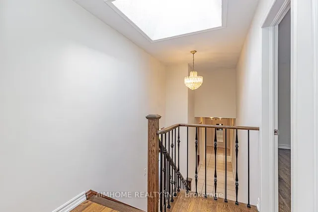 Additional image 17 of 326 Mckee Ave