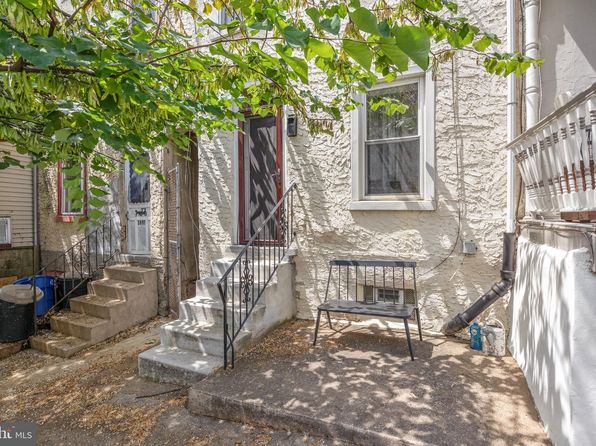 Primary image of 3695 Stanton St, Philadelphia, PA 19129