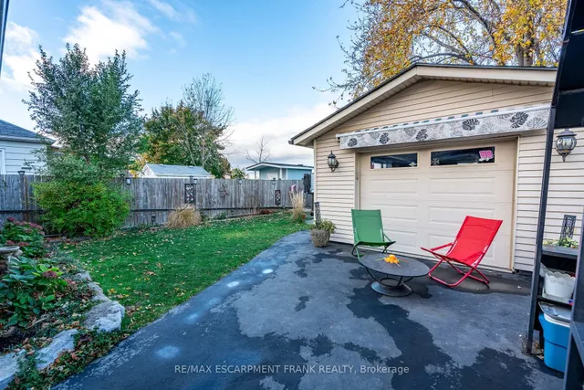 Additional image 46 of 1061 CENTRAL Ave