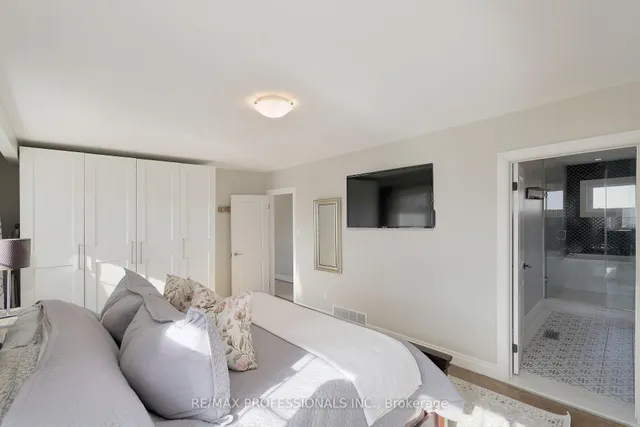 Additional image 22 of 14 Fieldstone Rd