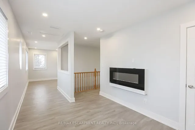 Additional image 19 of 274 Margaret Ave