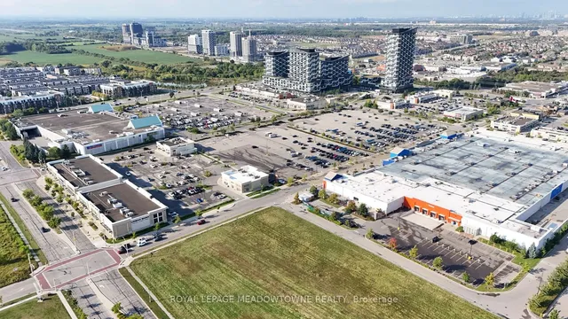 Additional image 15 of 2481 Taunton Rd Unit 805