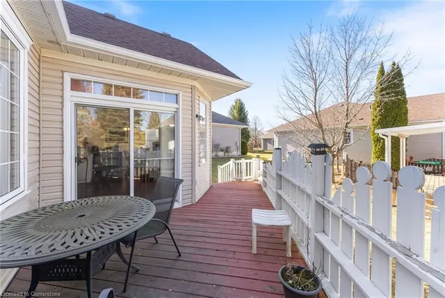 Additional image 33 of 54 Silverbirch Blvd