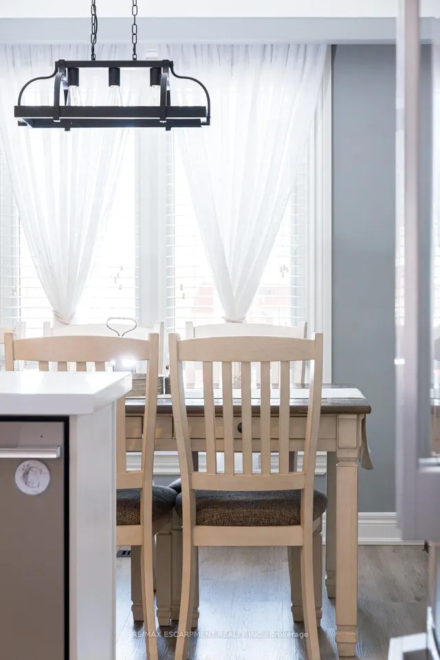 Additional image 12 of 3 Pleasant Ave